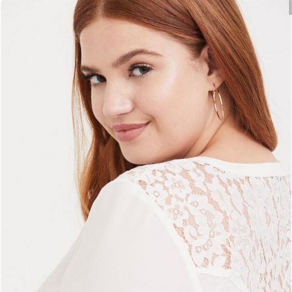 Torrid Harper white georgette lace button loop blouse - Picture 4 of 8